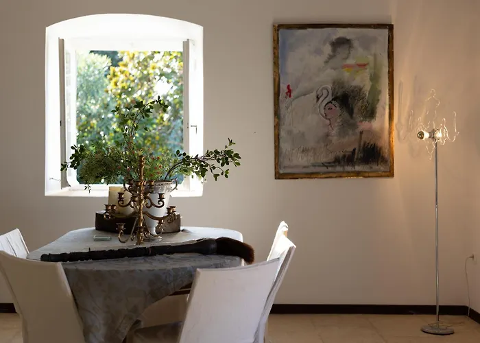 Inspirante Villa Kompítsion