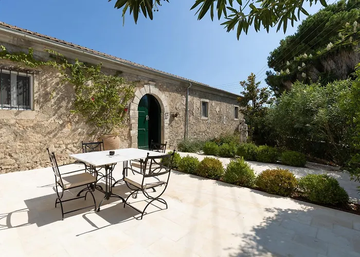 Villa Inspirante Kompítsion